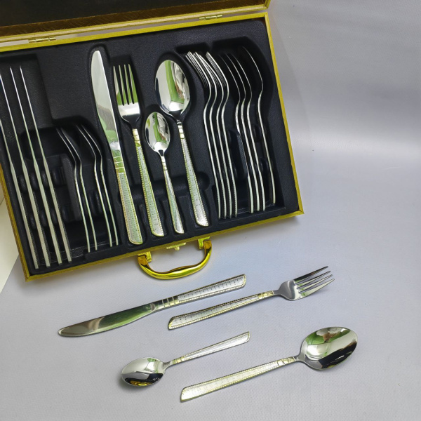 Набор столовых предметов из корозионно - стойкой стали с напылением на 6 персон в подарочном кейсе (24 предмета)